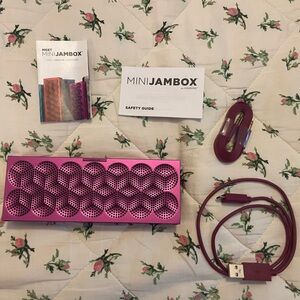 MINI JAMBOX Wireless Speaker by JAWBONE